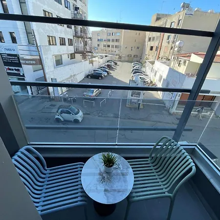 Stylish 1bedroom In The Heart Of Apartment Larnaca